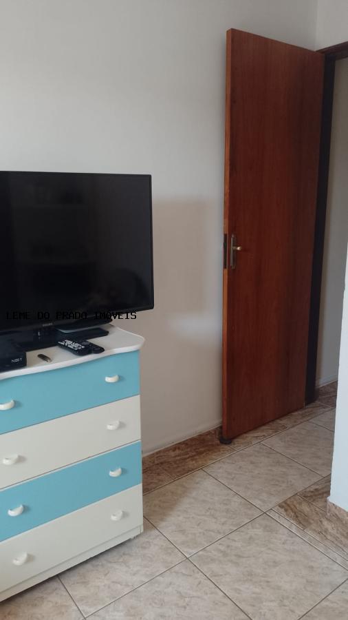 Apartamento à venda com 2 quartos, 80m² - Foto 32