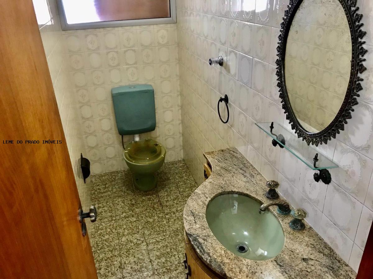 Apartamento à venda com 3 quartos, 160m² - Foto 4