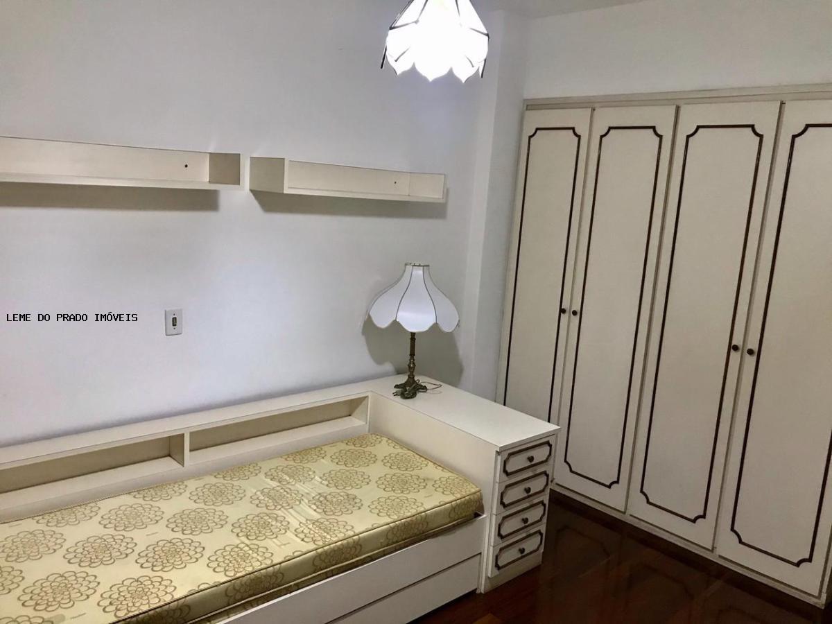 Apartamento à venda com 3 quartos, 160m² - Foto 6