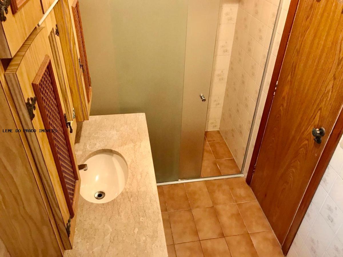 Apartamento à venda com 3 quartos, 160m² - Foto 9