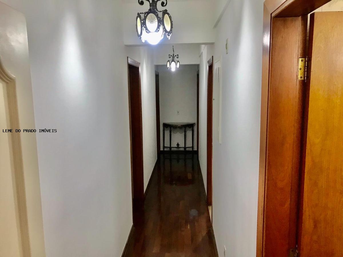 Apartamento à venda com 3 quartos, 160m² - Foto 18