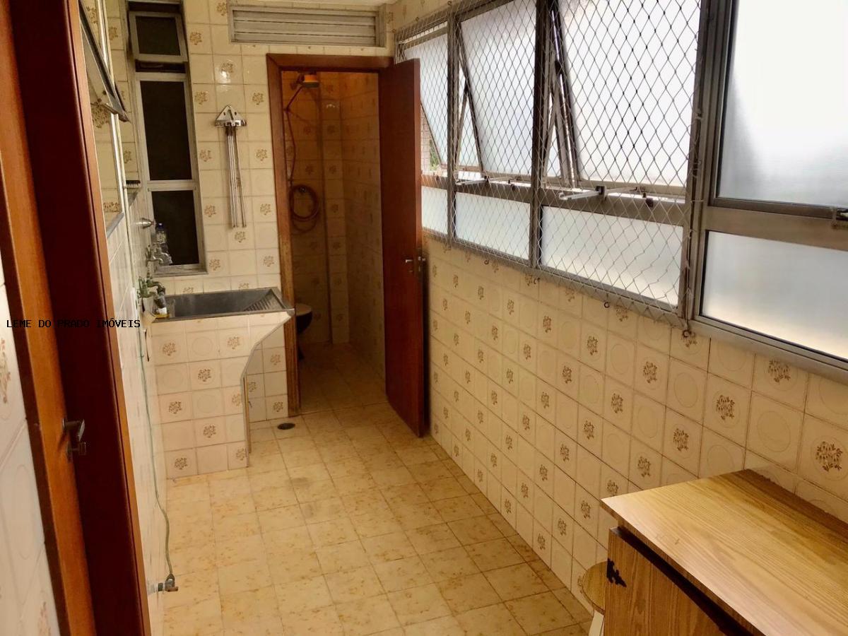 Apartamento à venda com 3 quartos, 160m² - Foto 17