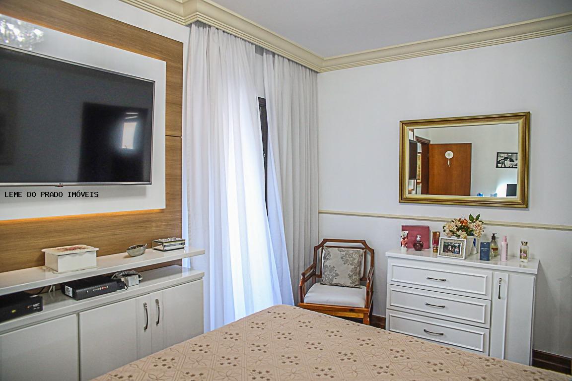 Apartamento à venda com 3 quartos, 207m² - Foto 11