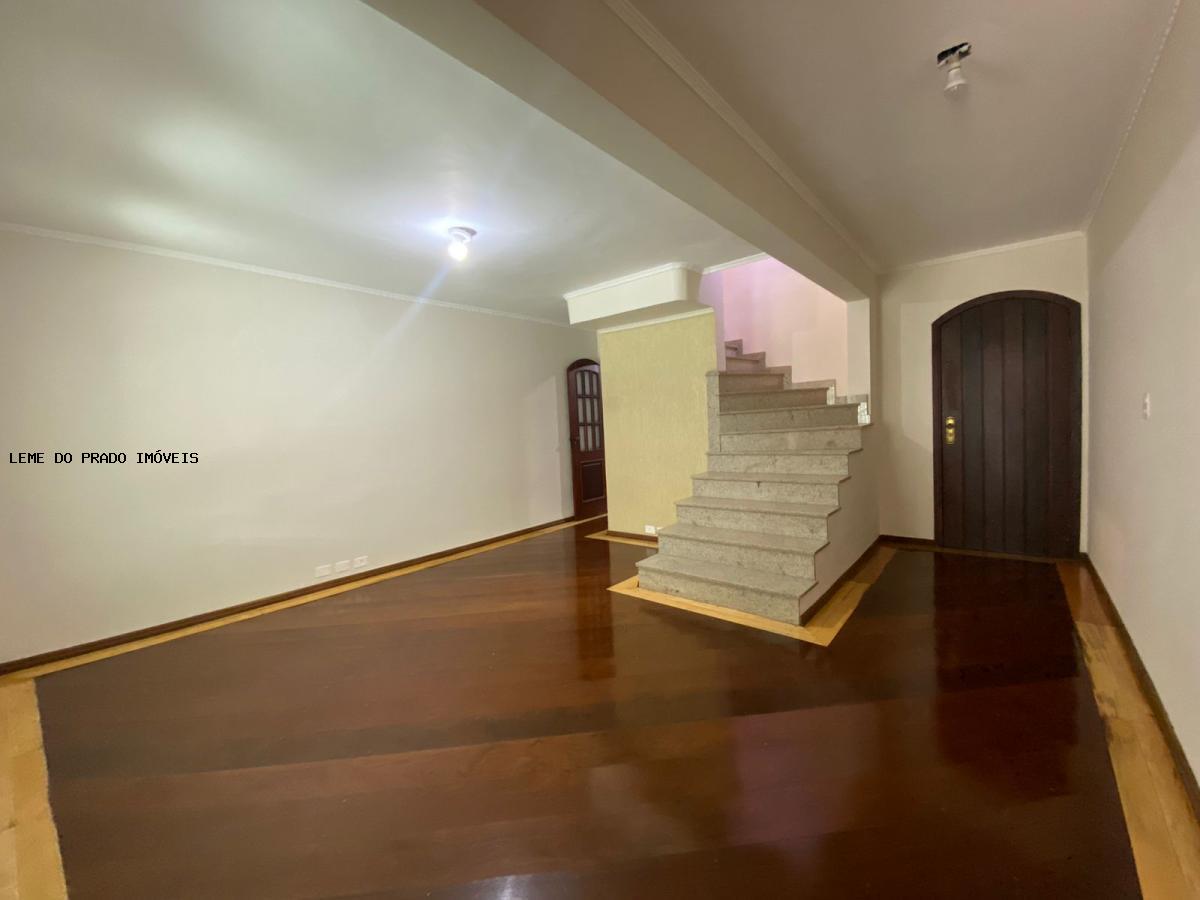 Sobrado à venda com 3 quartos, 118m² - Foto 2