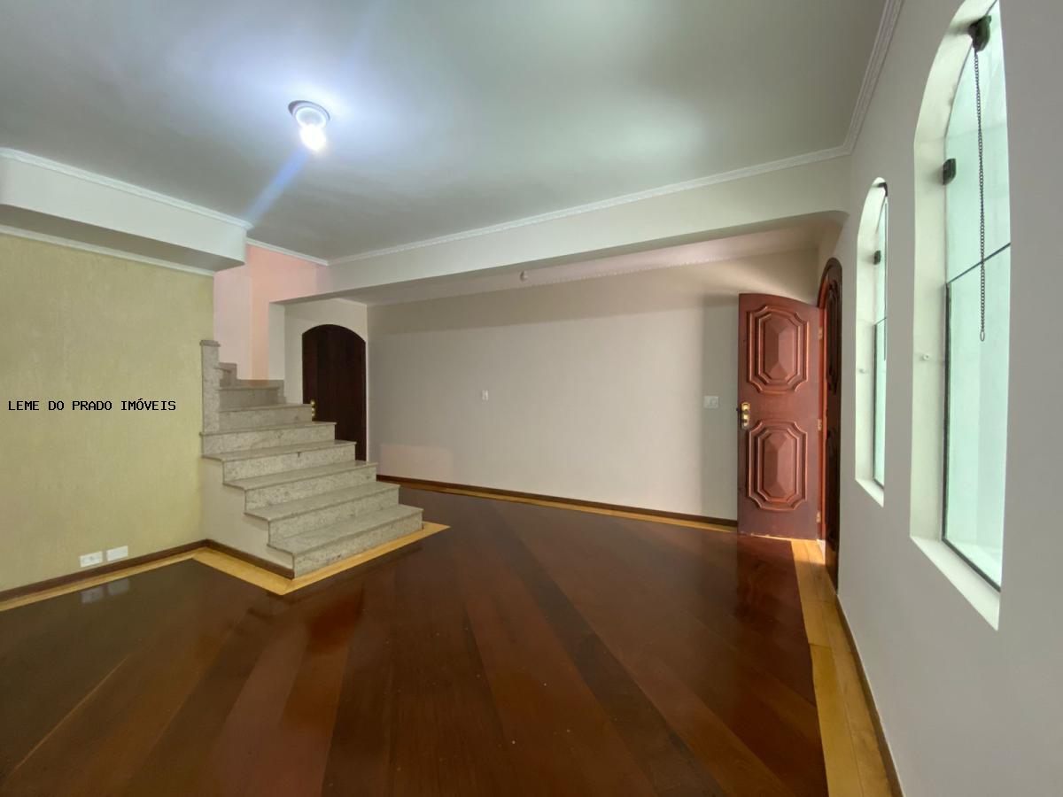 Sobrado à venda com 3 quartos, 118m² - Foto 3