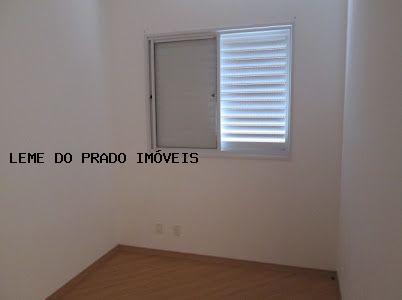 Apartamento à venda com 3 quartos, 71m² - Foto 4