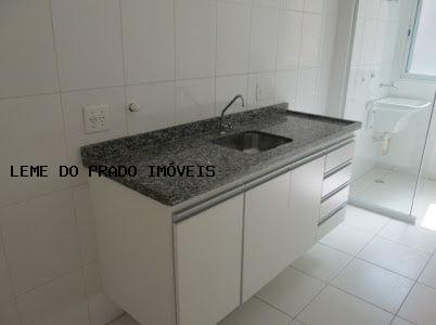 Apartamento à venda com 3 quartos, 71m² - Foto 14