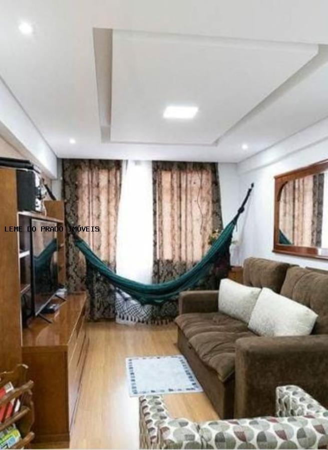 Apartamento à venda com 2 quartos, 96m² - Foto 1