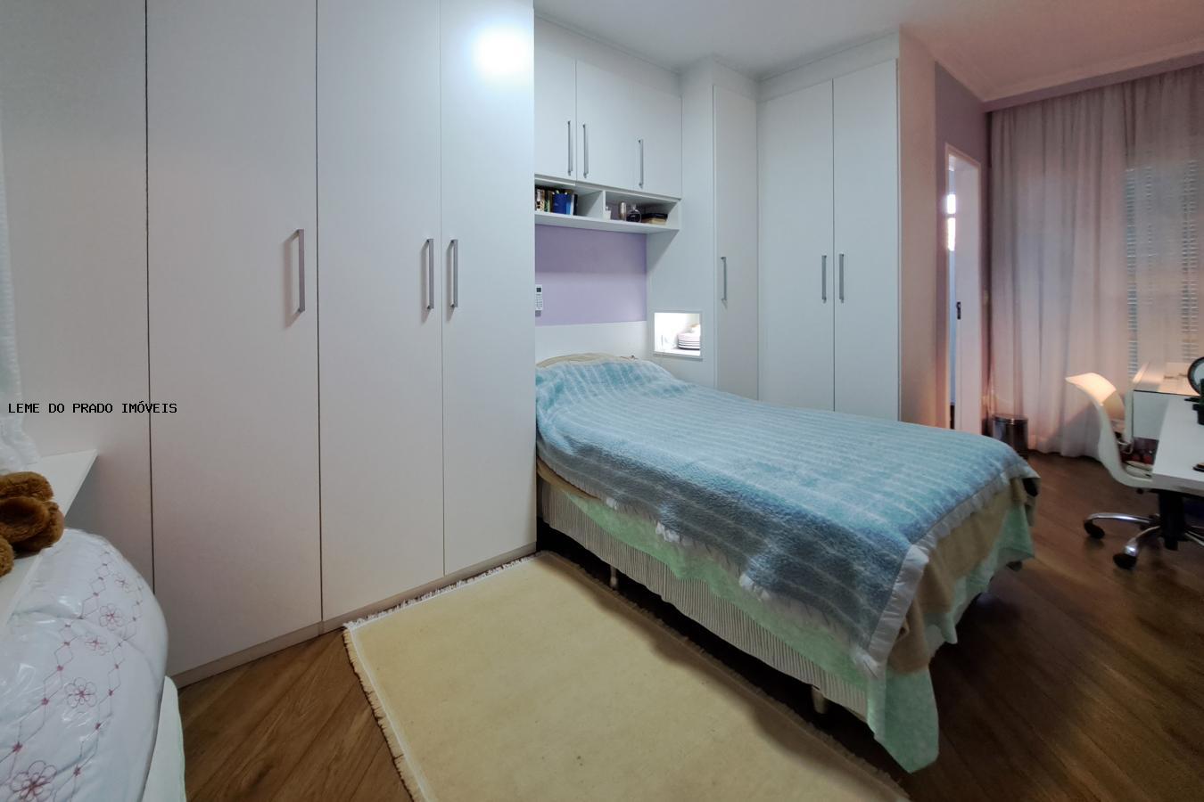 Sobrado à venda com 4 quartos, 425m² - Foto 42