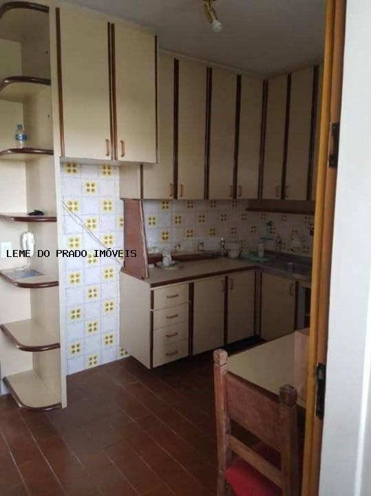 Apartamento à venda com 2 quartos, 75m² - Foto 5