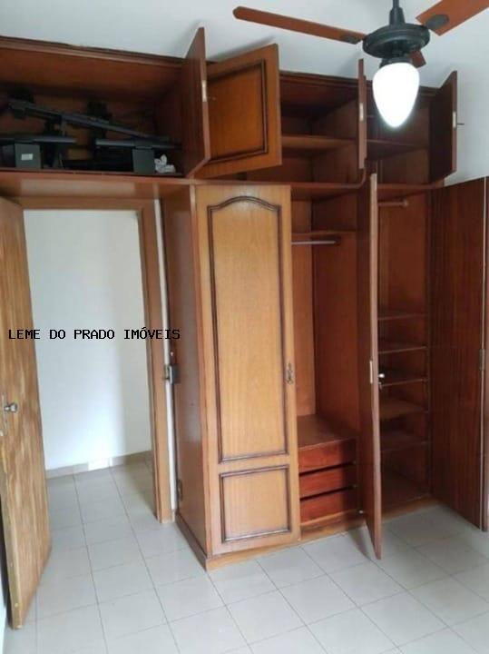 Apartamento à venda com 2 quartos, 75m² - Foto 10