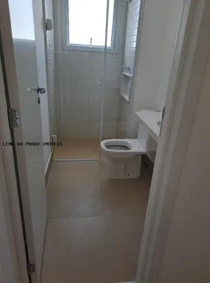 Apartamento à venda com 2 quartos, 82m² - Foto 9