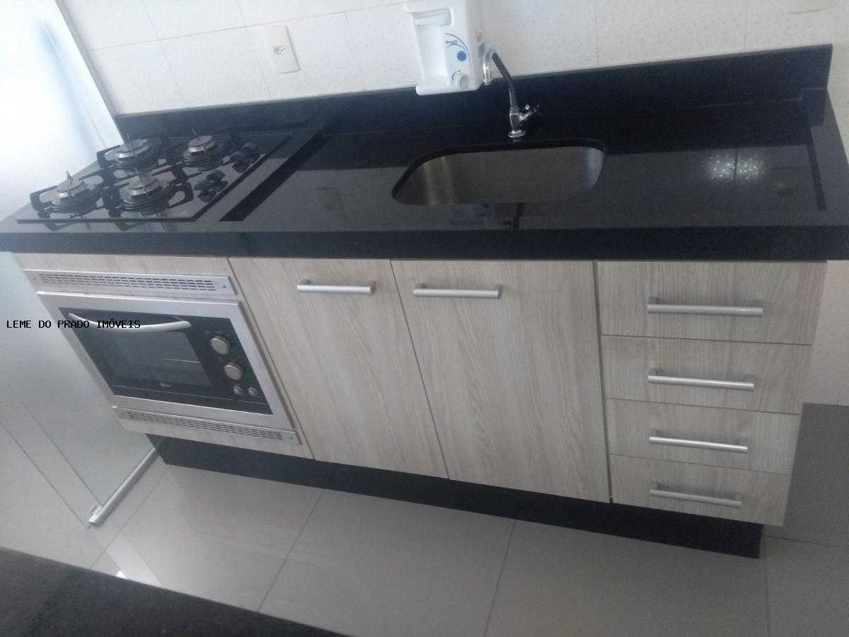 Apartamento à venda com 2 quartos, 48m² - Foto 2