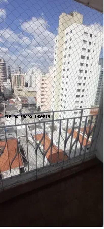 Apartamento à venda com 3 quartos, 109m² - Foto 2