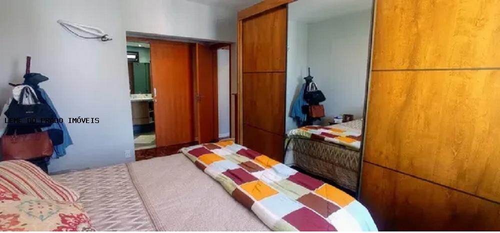 Apartamento à venda com 3 quartos, 109m² - Foto 3