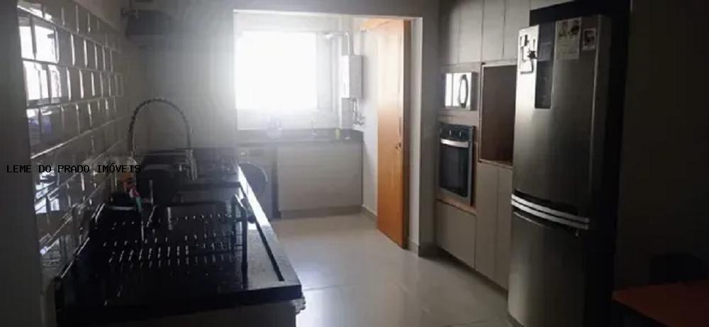 Apartamento à venda com 3 quartos, 109m² - Foto 13