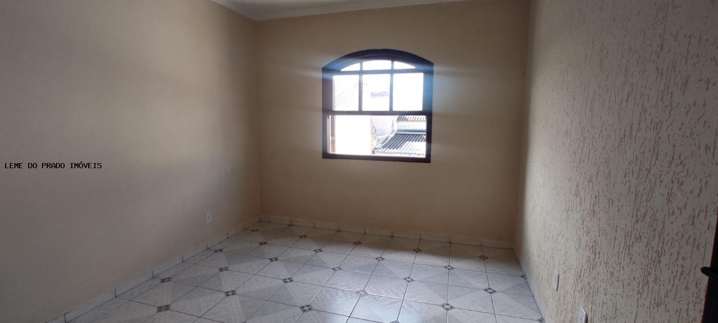 Sobrado à venda com 3 quartos, 180m² - Foto 20