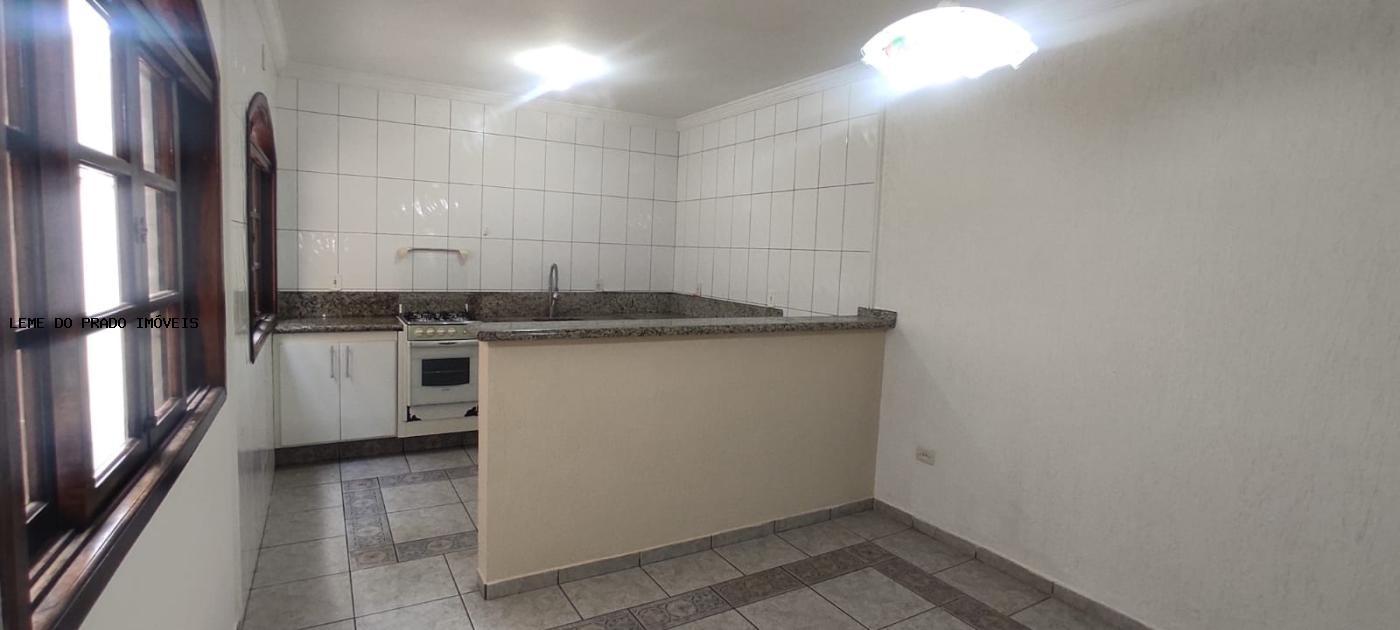 Sobrado à venda com 3 quartos, 180m² - Foto 28