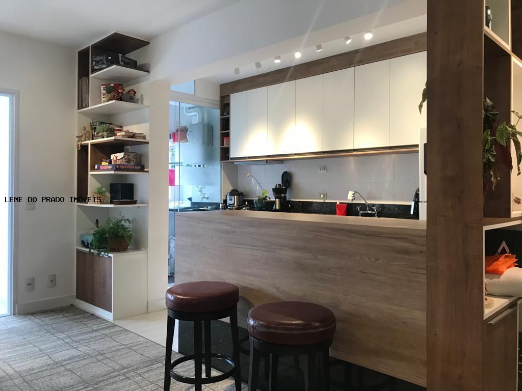 Apartamento à venda com 3 quartos, 113m² - Foto 3