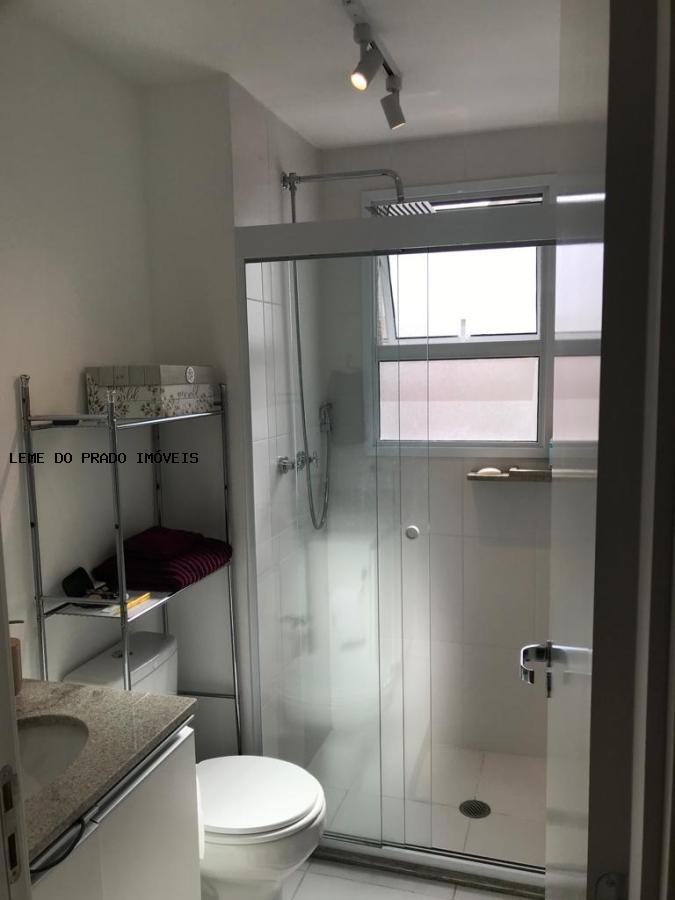 Apartamento à venda com 3 quartos, 113m² - Foto 6