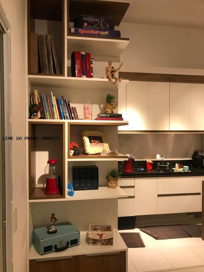 Apartamento à venda com 3 quartos, 113m² - Foto 17