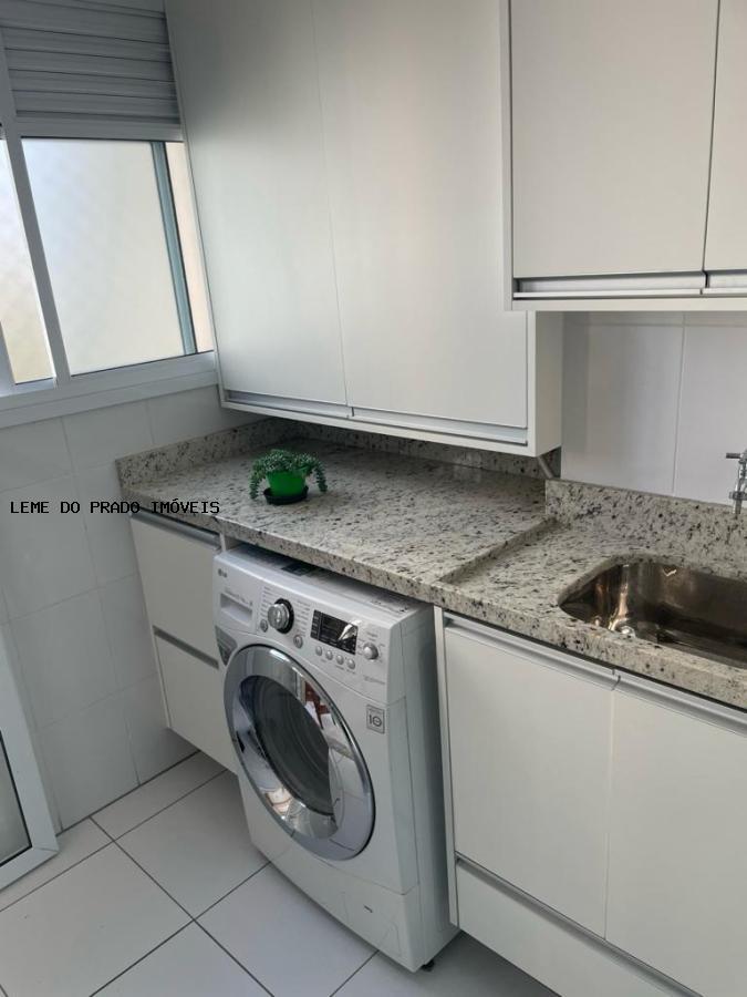 Apartamento à venda com 2 quartos, 72m² - Foto 13