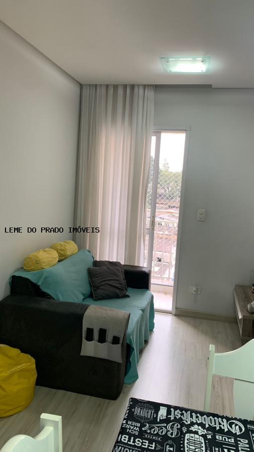 Apartamento à venda com 2 quartos, 52m² - Foto 3