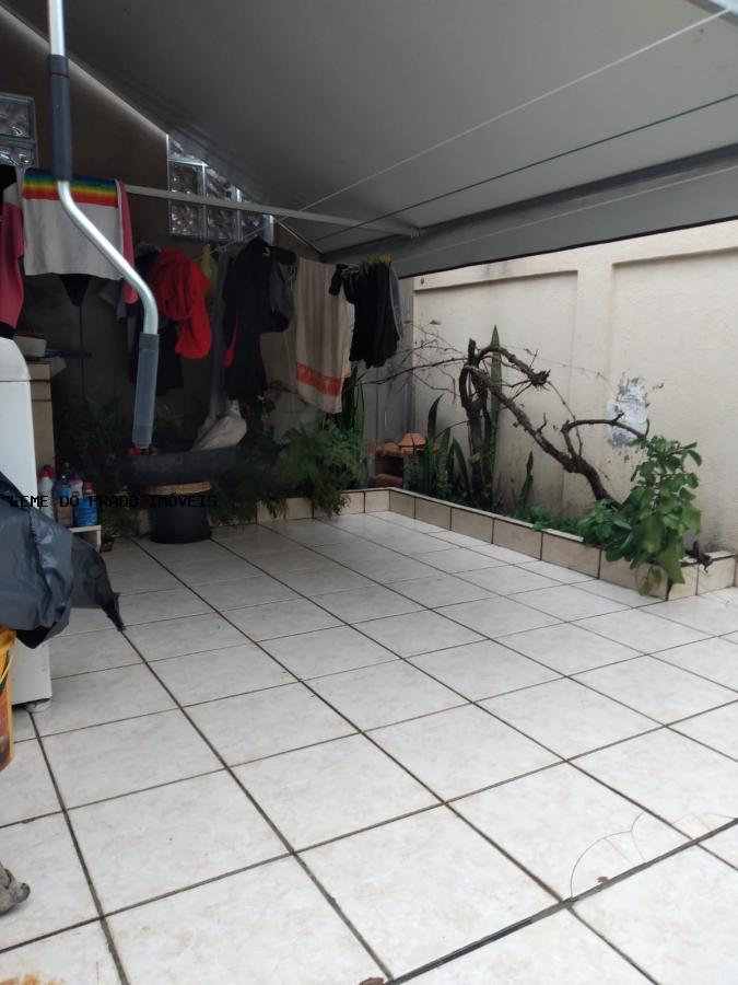 Sobrado à venda com 3 quartos, 150m² - Foto 35