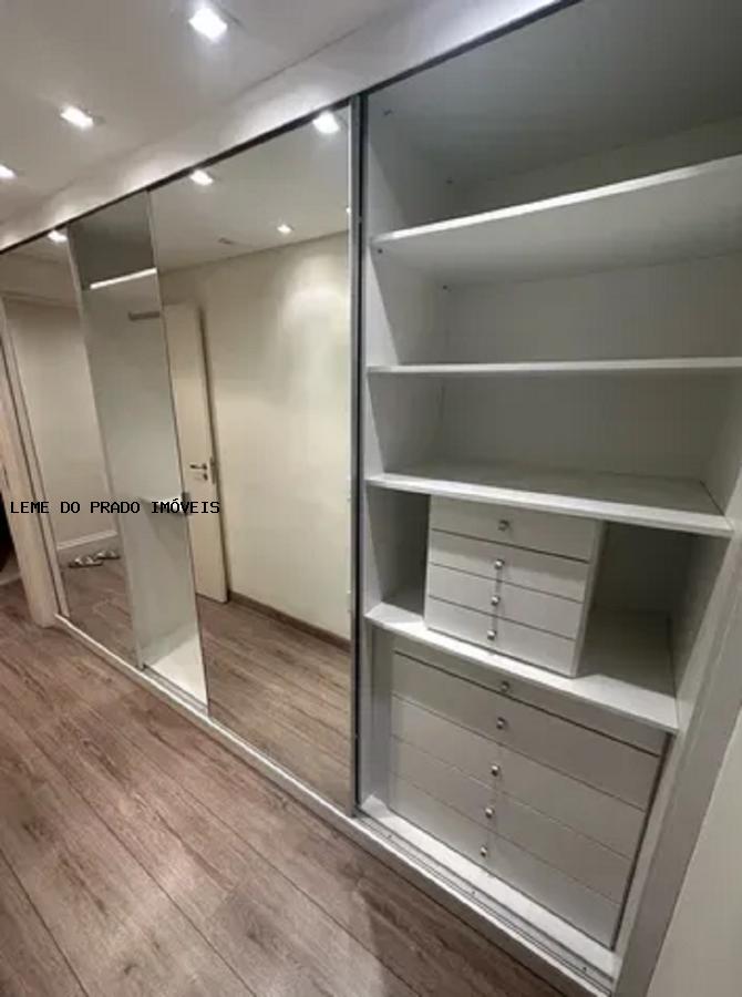 Apartamento à venda com 3 quartos, 115m² - Foto 14