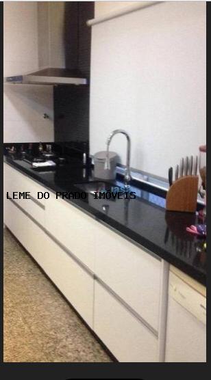 Apartamento à venda com 3 quartos, 140m² - Foto 27