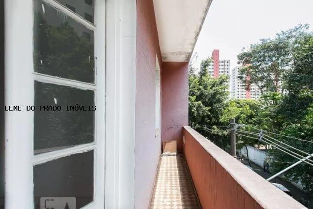 Apartamento à venda com 1 quarto, 37m² - Foto 2