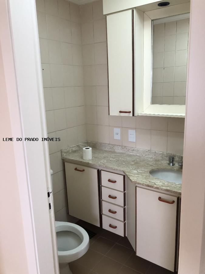 Apartamento à venda com 3 quartos, 79m² - Foto 10