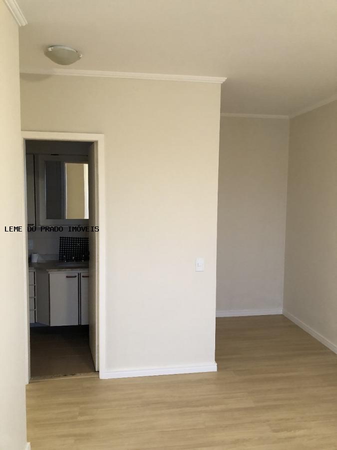 Apartamento à venda com 3 quartos, 79m² - Foto 14