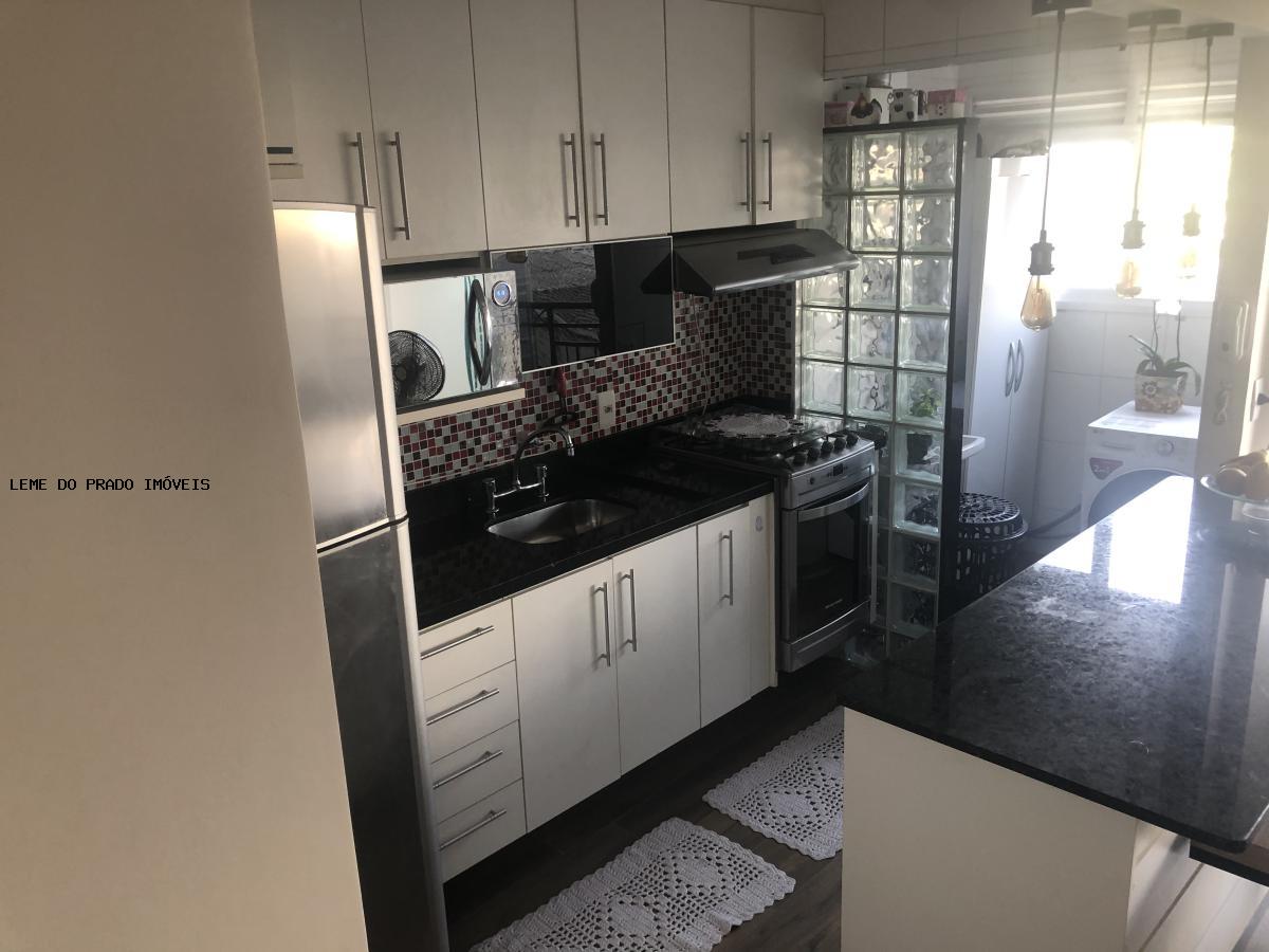 Apartamento à venda com 2 quartos, 56m² - Foto 10