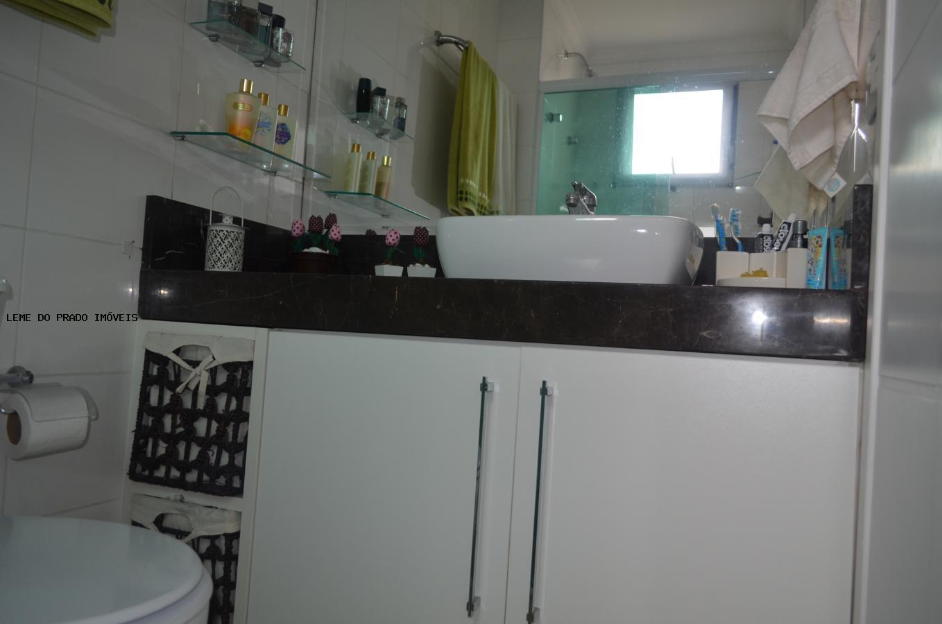 Apartamento à venda com 2 quartos, 56m² - Foto 12