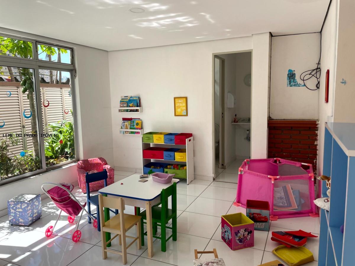 Apartamento à venda com 2 quartos, 61m² - Foto 15