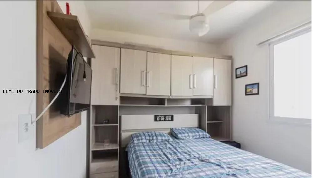 Apartamento à venda com 2 quartos, 48m² - Foto 3