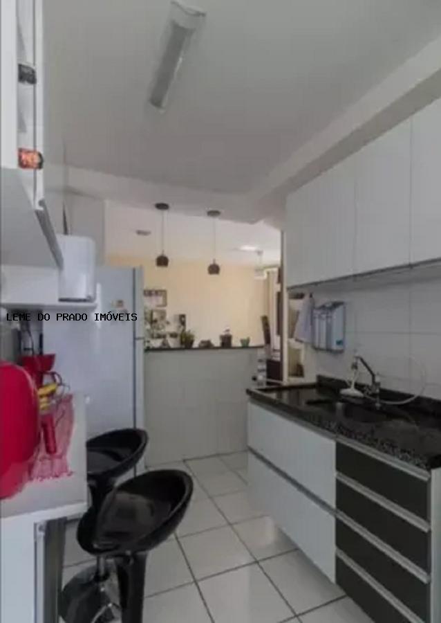 Apartamento à venda com 2 quartos, 48m² - Foto 2