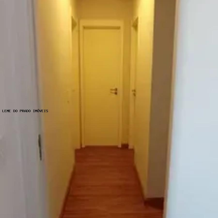 Apartamento à venda com 3 quartos, 96m² - Foto 5