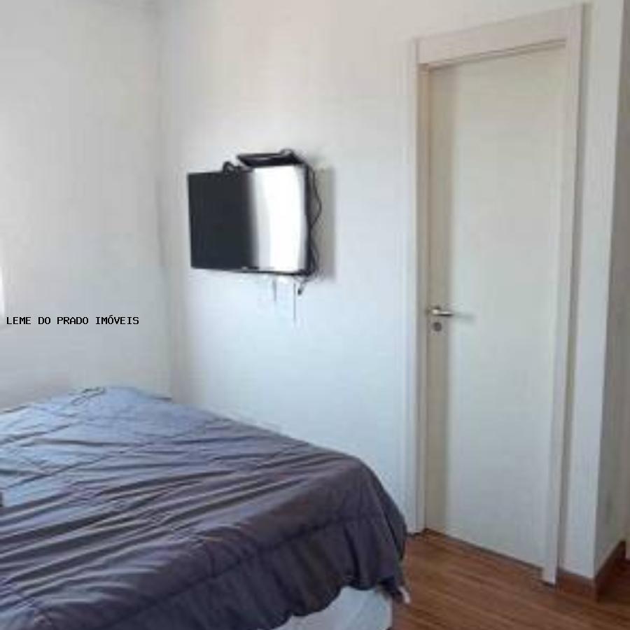 Apartamento à venda com 3 quartos, 96m² - Foto 10