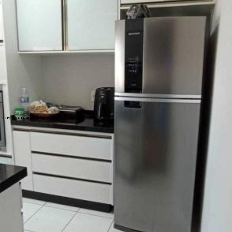 Apartamento à venda com 3 quartos, 96m² - Foto 25