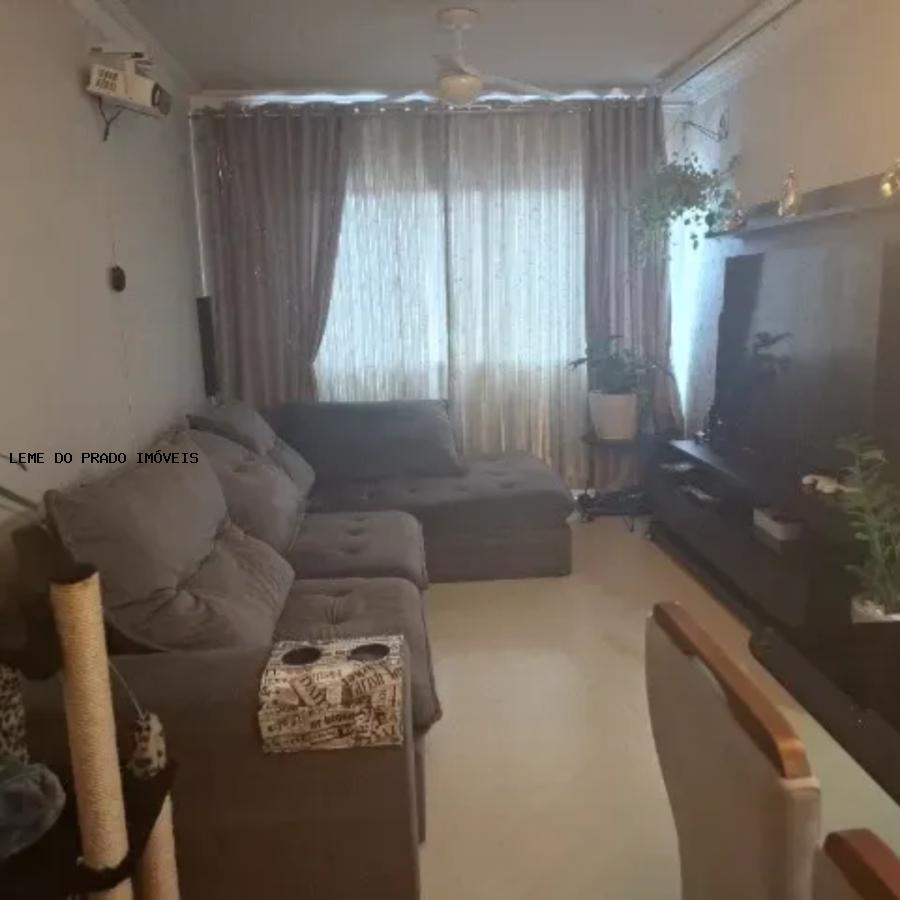 Apartamento à venda com 3 quartos, 93m² - Foto 4