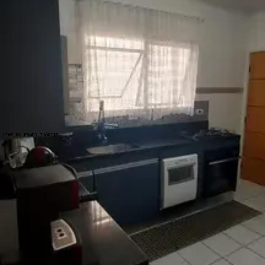 Apartamento à venda com 3 quartos, 93m² - Foto 8