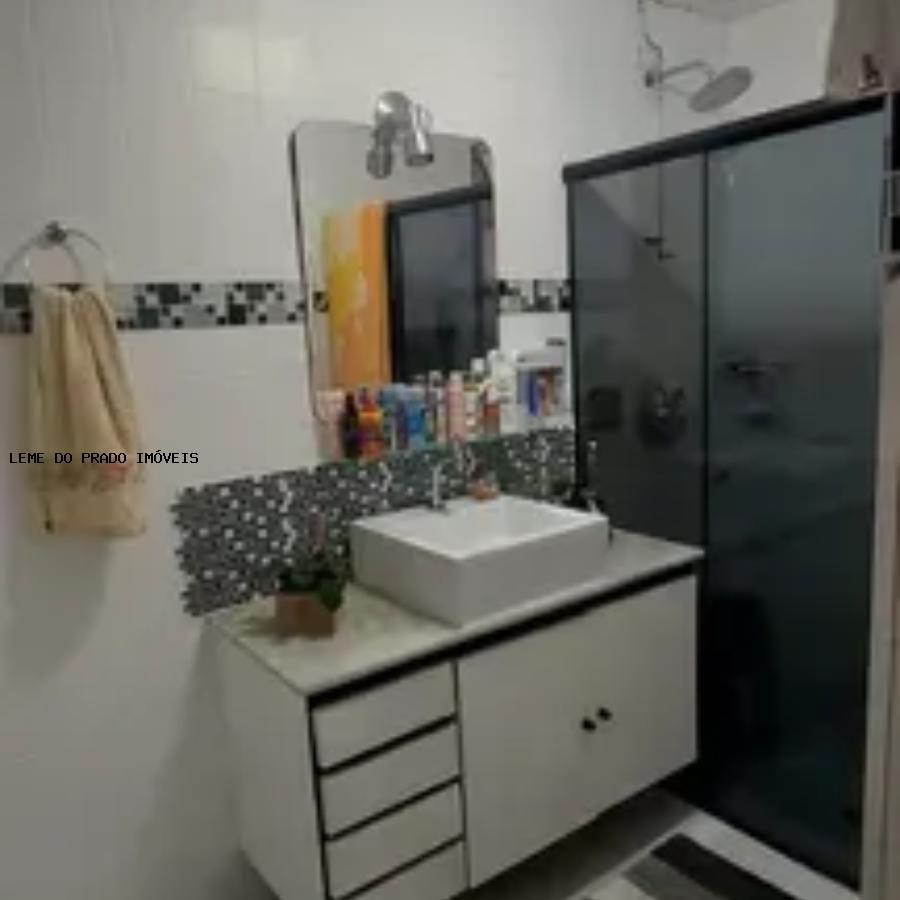 Apartamento à venda com 3 quartos, 93m² - Foto 12