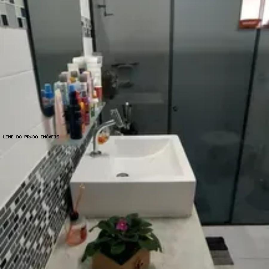 Apartamento à venda com 3 quartos, 93m² - Foto 13