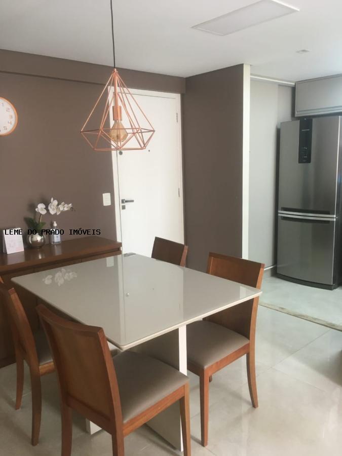 Apartamento à venda com 3 quartos, 73m² - Foto 2