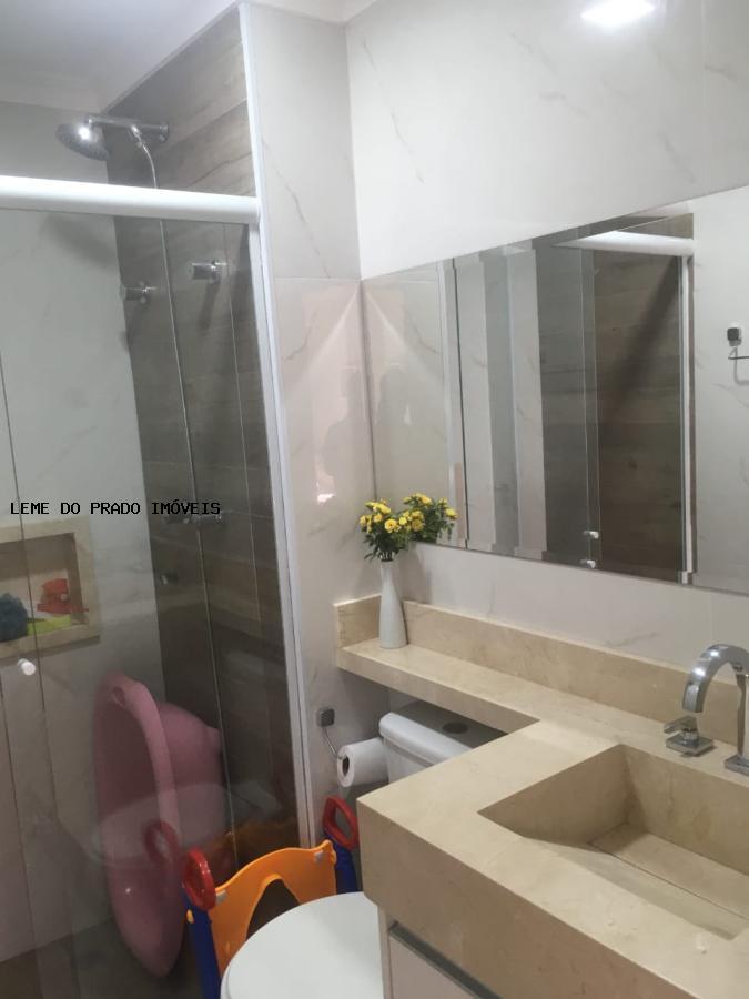 Apartamento à venda com 3 quartos, 73m² - Foto 13