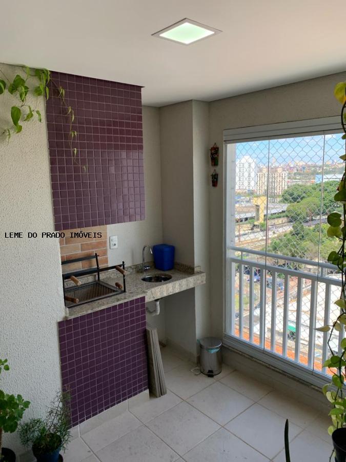 Apartamento à venda com 2 quartos, 71m² - Foto 2