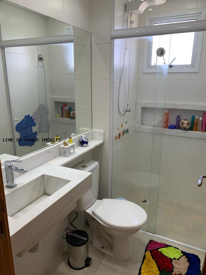 Apartamento à venda com 2 quartos, 71m² - Foto 18