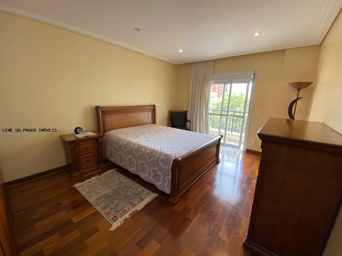 Apartamento à venda com 4 quartos, 181m² - Foto 21